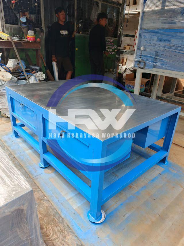 Meja Workshop Profesional dengan Rak Bawah - Cocok untuk Berbagai Alat Kerja - Image 5