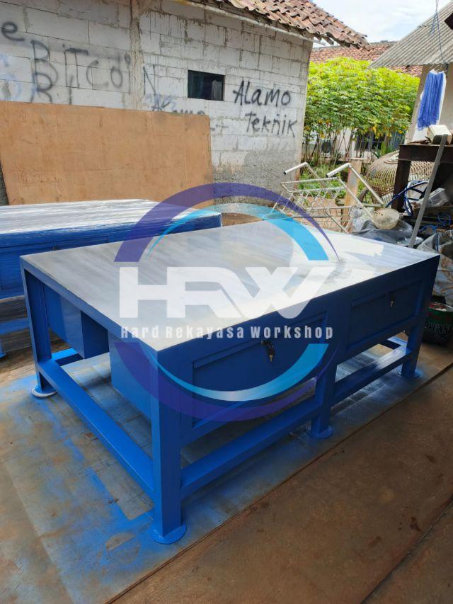 Meja Workshop Profesional dengan Rak Bawah - Cocok untuk Berbagai Alat Kerja - Image 4